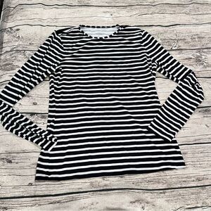 Lands' End Black and White Fitted Long Sleeved Rashguard Size Small Tall